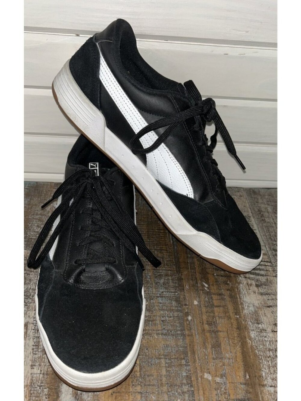 PUMA Sz 12 Men’s Black White Athletic Shoes Memory Foam Sneakers 381461-01